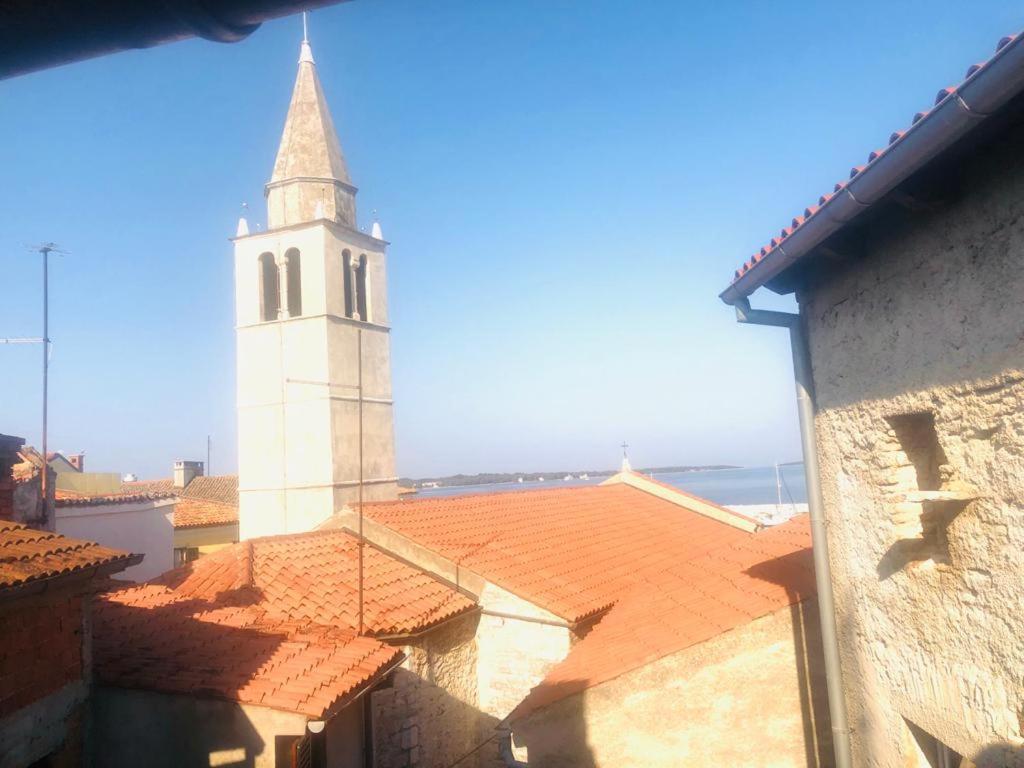 Istrian Stone House In The Heart Of The Beautiful Fishing Village Fazana - Only Few Steps From The Sea And The Wonderful Beach - Incl Plasma-Quad-Plus-Filter Against C O V I D Экстерьер фото