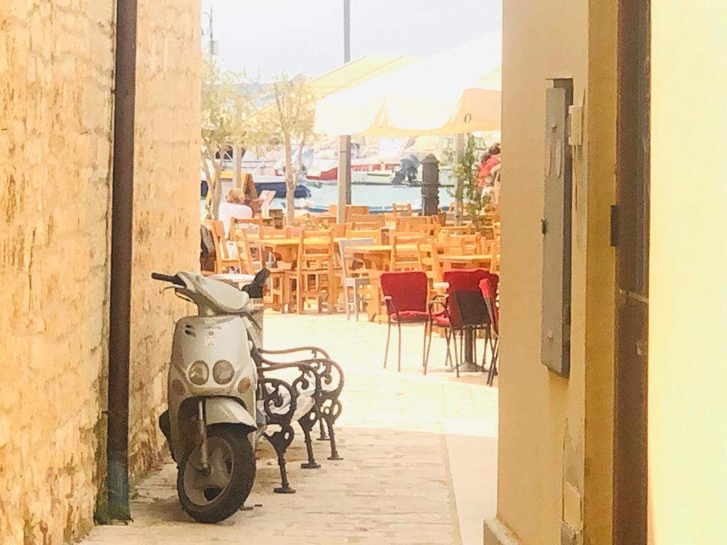 Istrian Stone House In The Heart Of The Beautiful Fishing Village Fazana - Only Few Steps From The Sea And The Wonderful Beach - Incl Plasma-Quad-Plus-Filter Against C O V I D Экстерьер фото