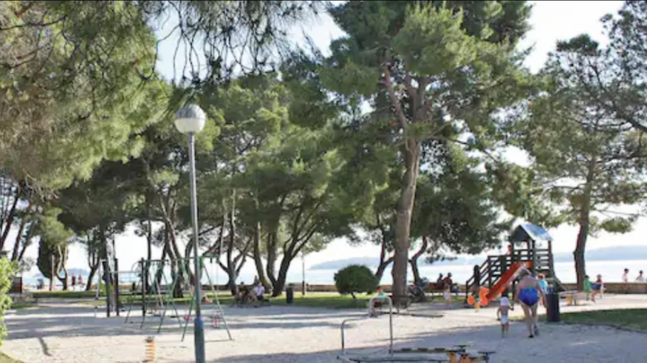 Istrian Stone House In The Heart Of The Beautiful Fishing Village Fazana - Only Few Steps From The Sea And The Wonderful Beach - Incl Plasma-Quad-Plus-Filter Against C O V I D Экстерьер фото
